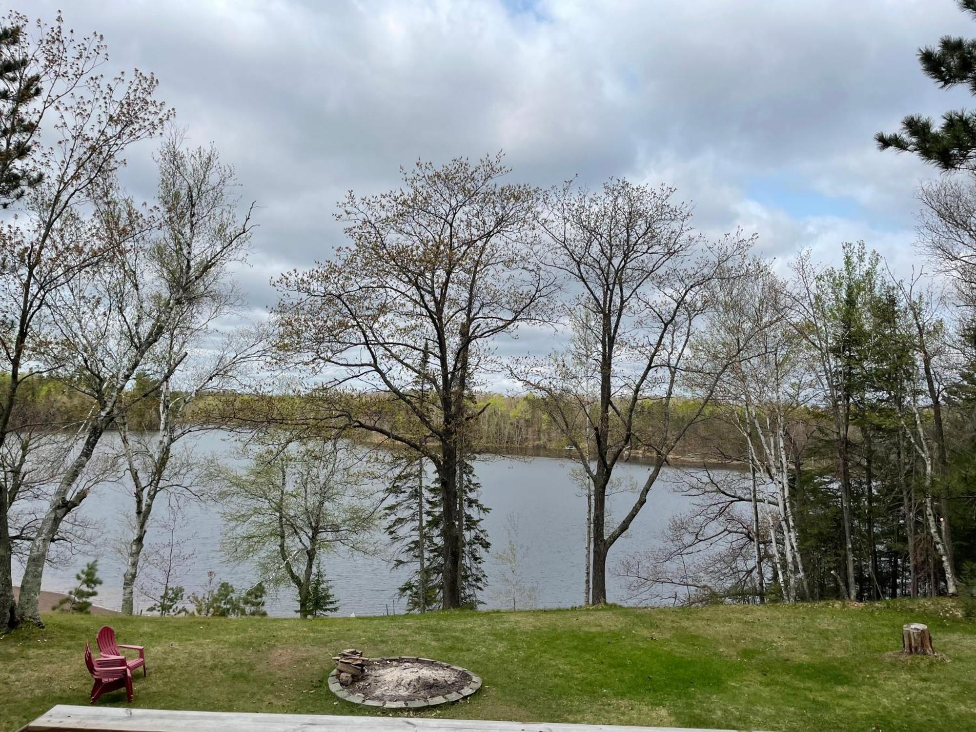 Hanging Horn Lakeside Resort Moose Lake Luaran gambar