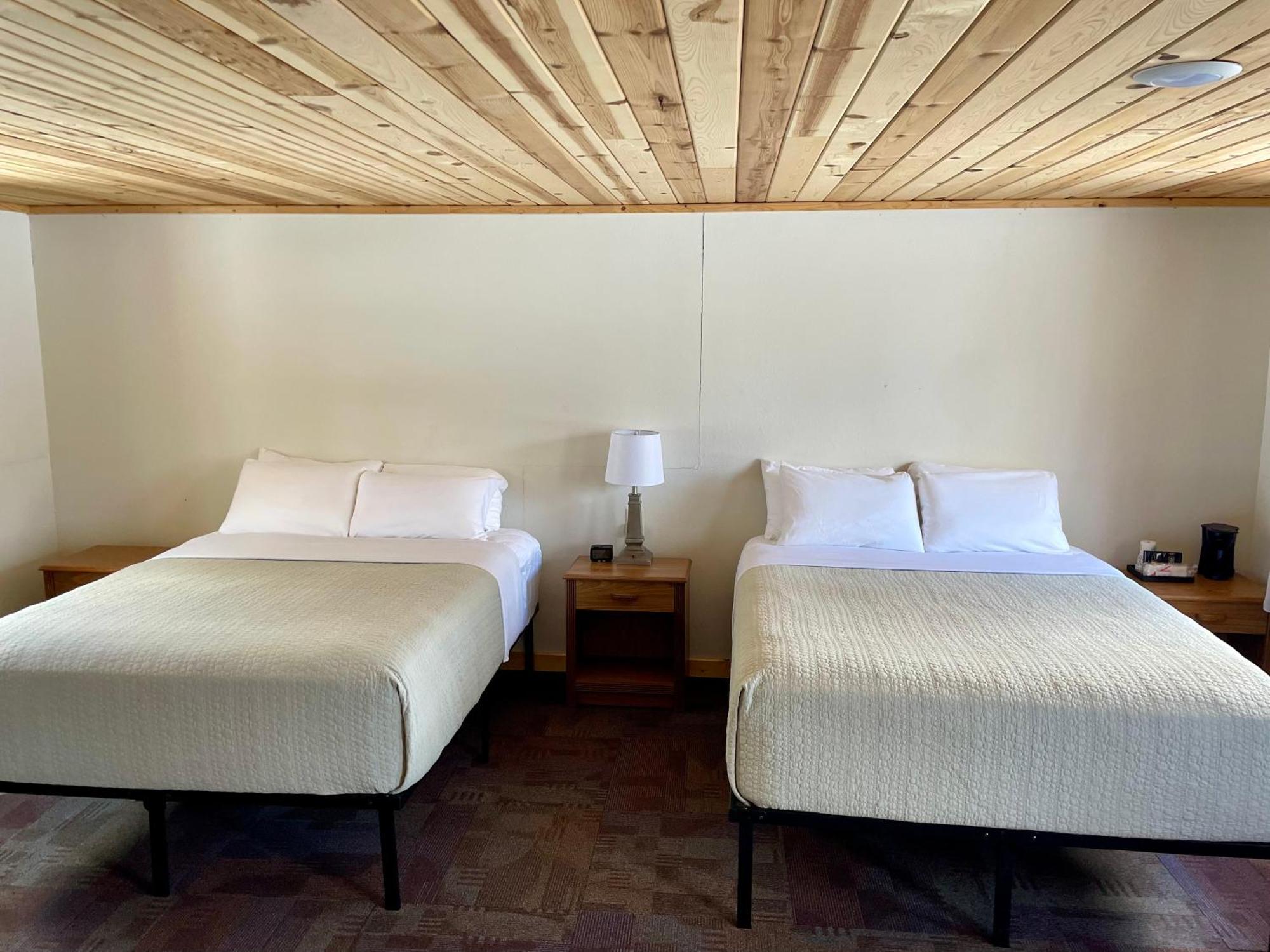 Hanging Horn Lakeside Resort Moose Lake Luaran gambar