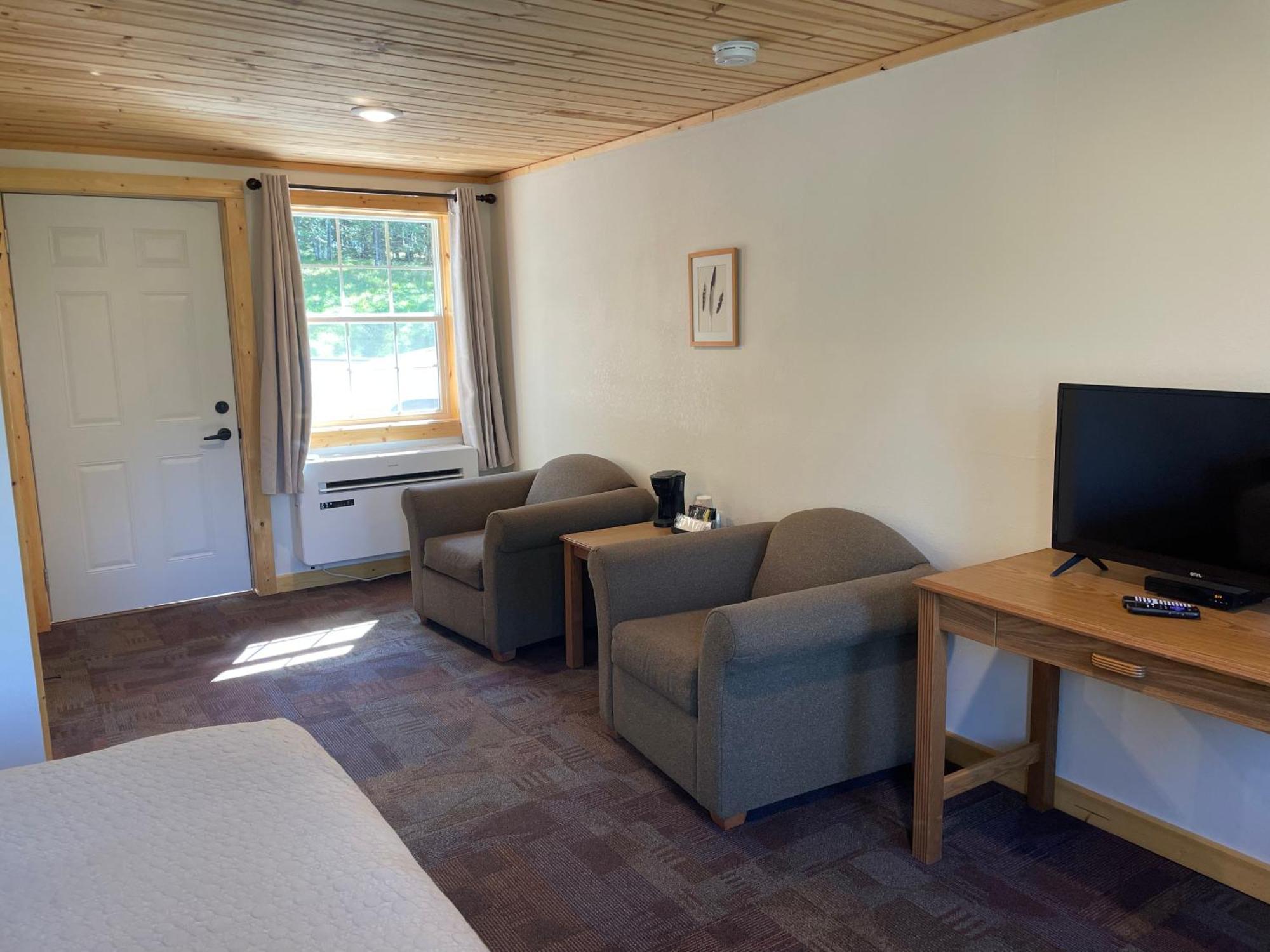 Hanging Horn Lakeside Resort Moose Lake Luaran gambar